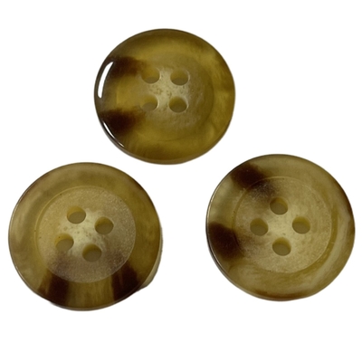 3/4 &quot;czterootworowe plastikowe fałszywe guziki płaszcza z rogami ODM Color Use do płaszcza swetra